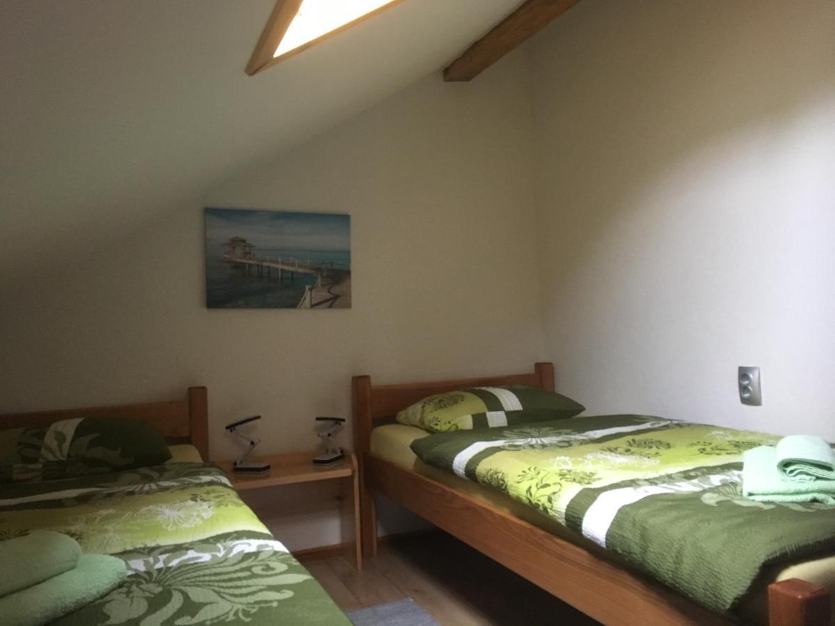 Guest House Josipovic Korenica Zimmer foto